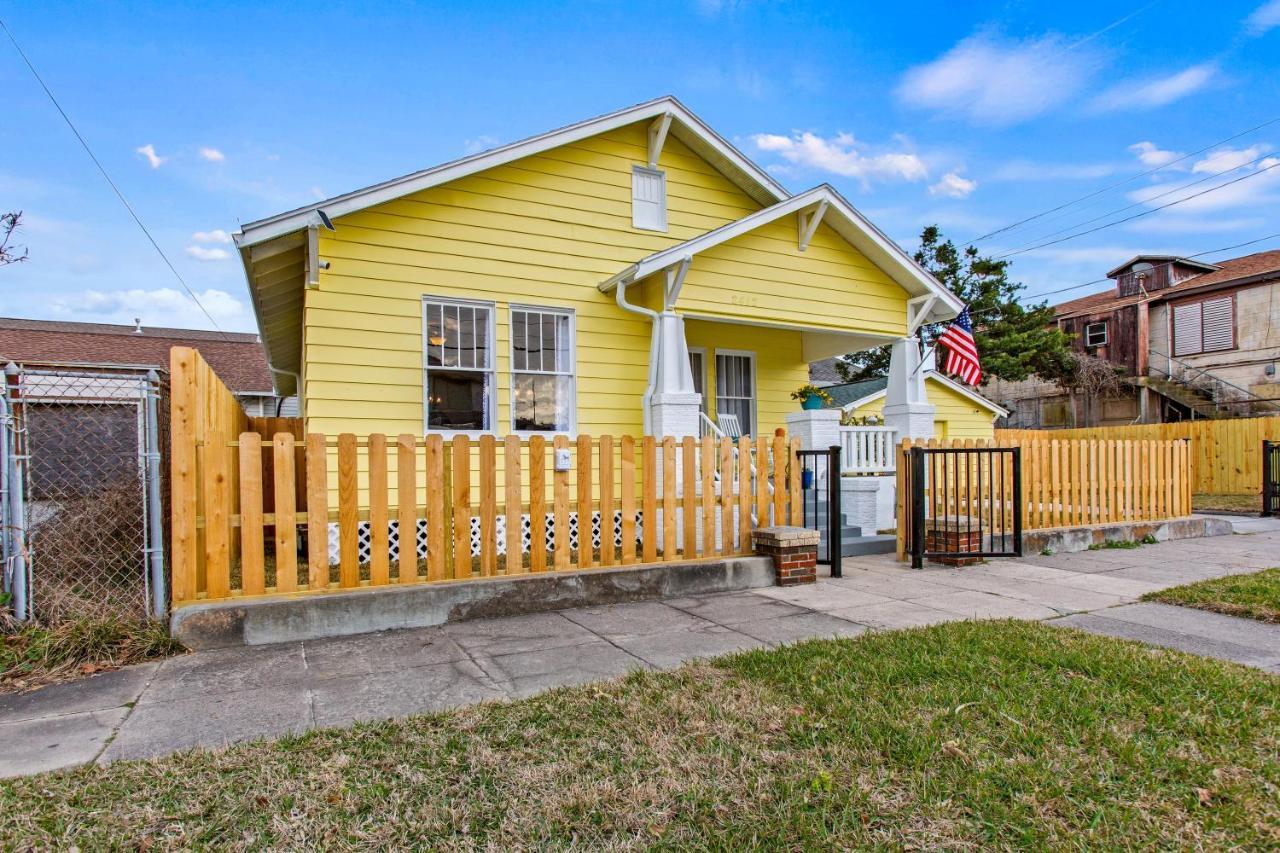 Chateau Des Amis Galveston Exterior foto